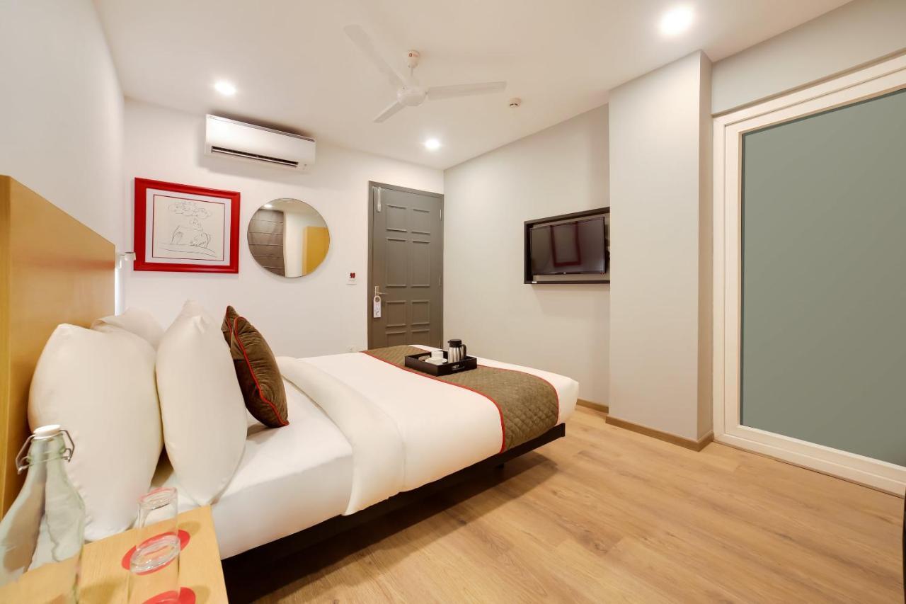 Oyo Townhouse 019 Anand Vihar Hotel Ню Делхи Екстериор снимка