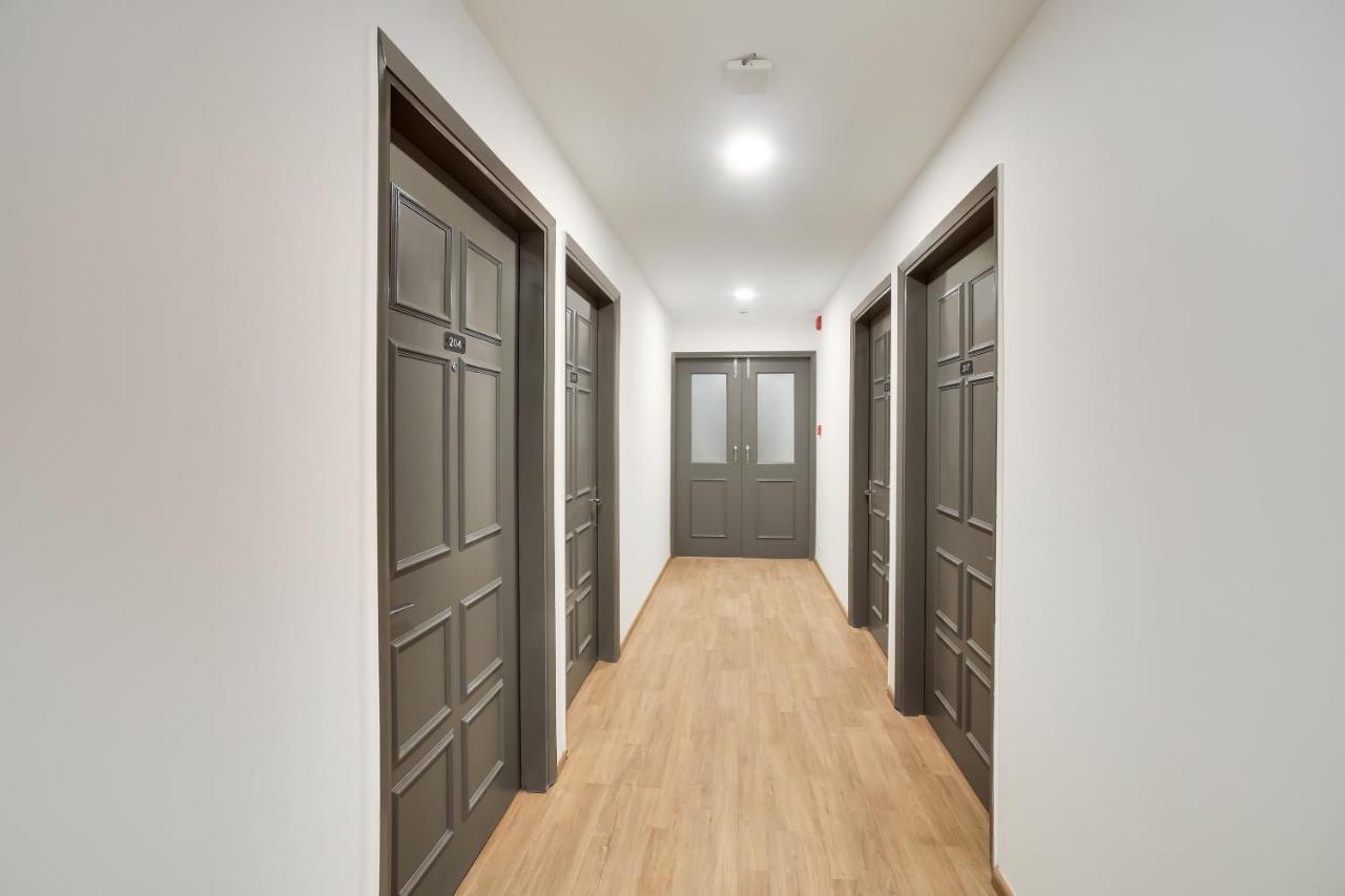 Oyo Townhouse 019 Anand Vihar Hotel Ню Делхи Екстериор снимка