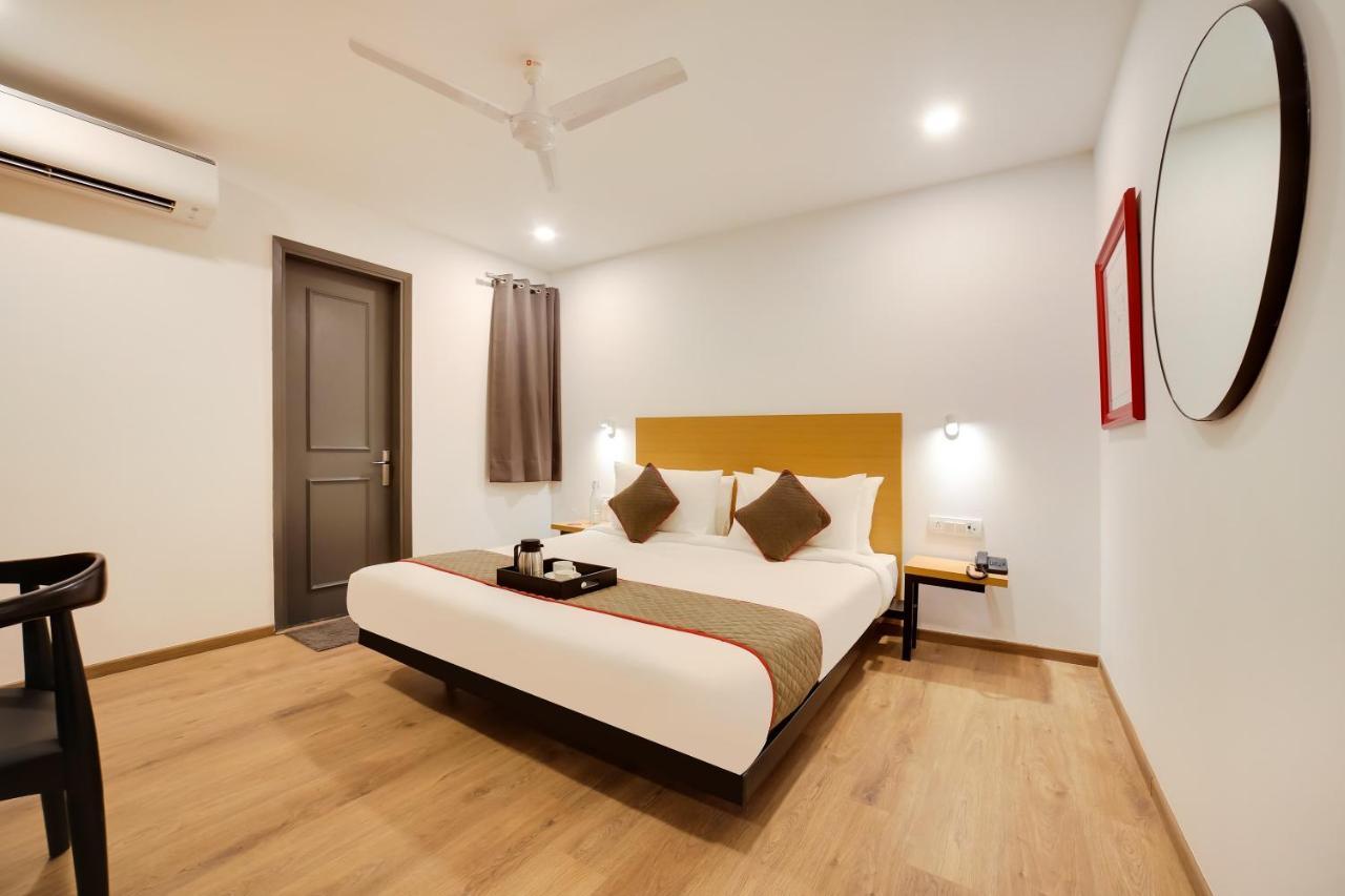 Oyo Townhouse 019 Anand Vihar Hotel Ню Делхи Екстериор снимка