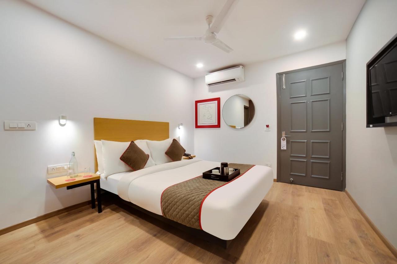 Oyo Townhouse 019 Anand Vihar Hotel Ню Делхи Екстериор снимка